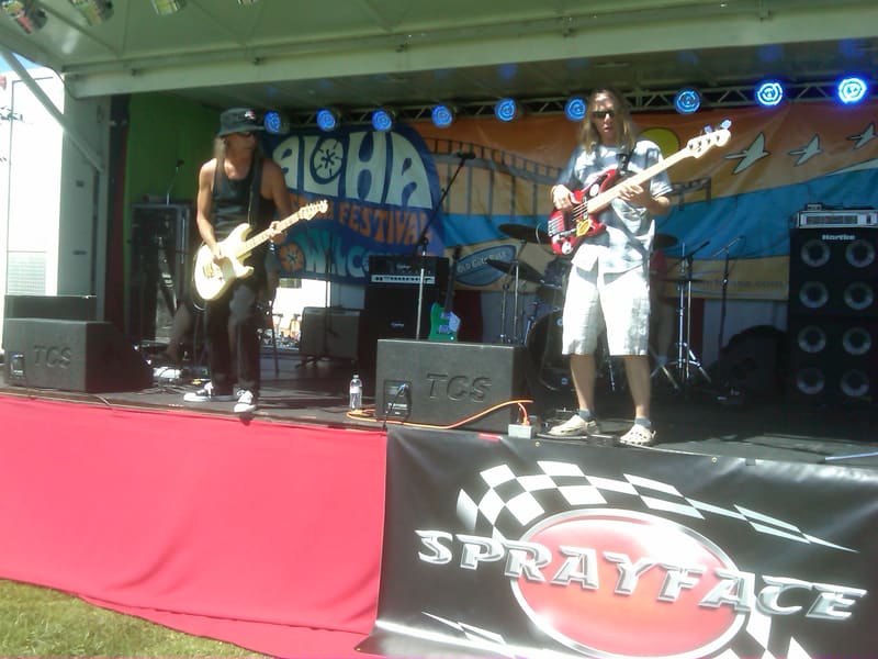 Aloha Beach Festival 2010 photo 29