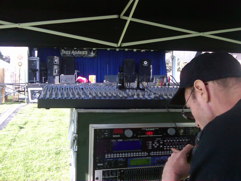 Aloha Beach Festival 2011 photo 9